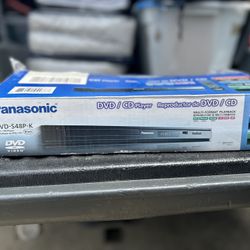 Cd/DVD Player  New 