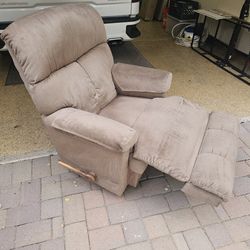 Lazyboy Recliner