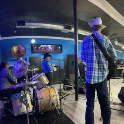 Grupo Con Tuba Y Acordion