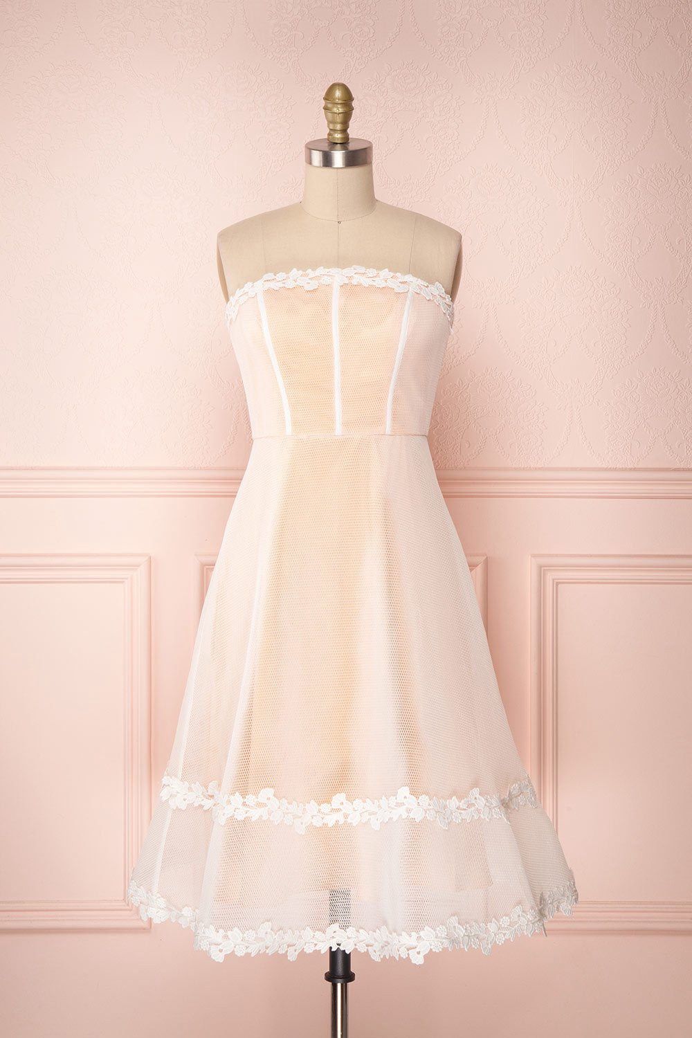 Bariano Elegant Strapless Lace Dress