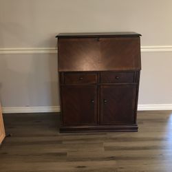 Quality Wood Secretary Deck