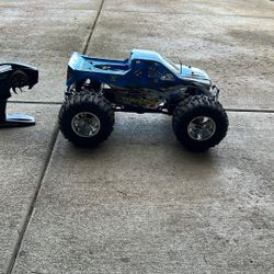 Losi monster truck 