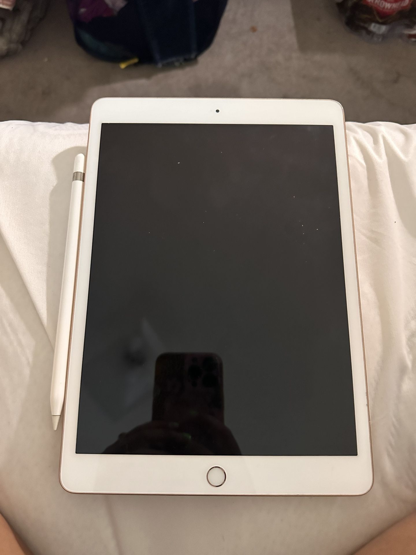 Apple iPad Rose Gold + Apple Pencil 