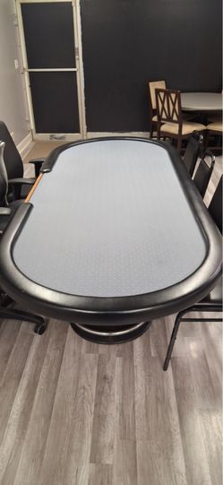 Poker table
