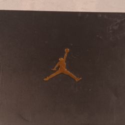 Air Jordan's B Loyal White Court Purple Size 9.5 With Box 