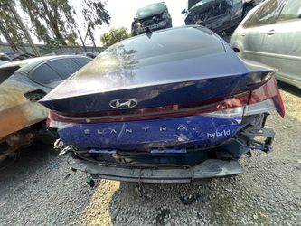 Parts for HYUNDAI ELANTRA HYBRID 4D SEDAN LIMITED 1.6L 2023 - Stock #14028