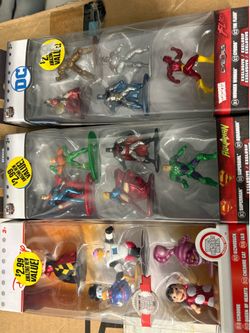 Die cast mini figures