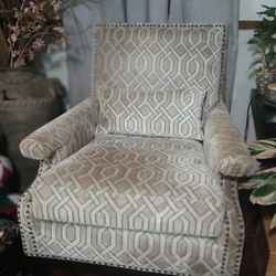 Nice Accent Chair 