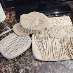 2 Beige Tan Purse's And A Hat To Match..Obo