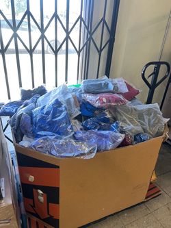 1x pallet women clothing  Amazon and Walmart