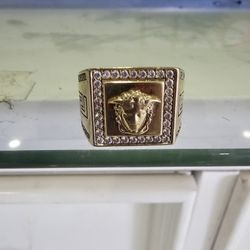 Gold Ring Versace
