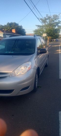 2008 Toyota Sienna
