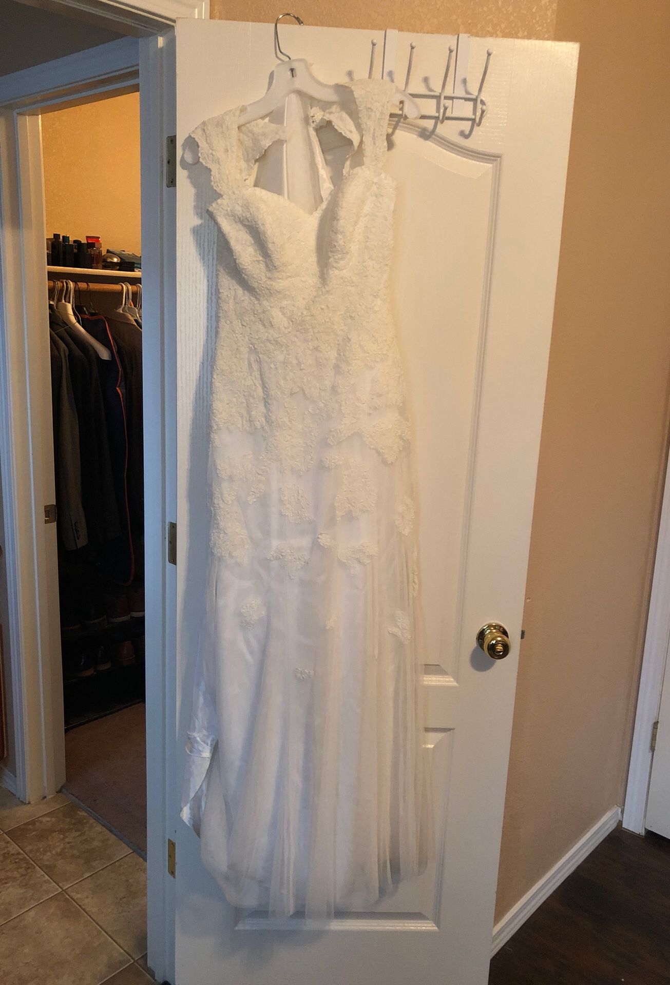 Wedding dress