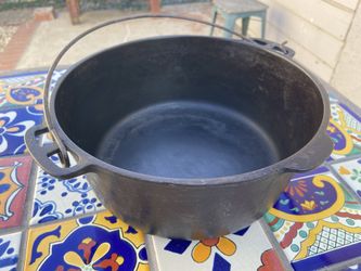 Wagner Ware Dutch Oven Pot