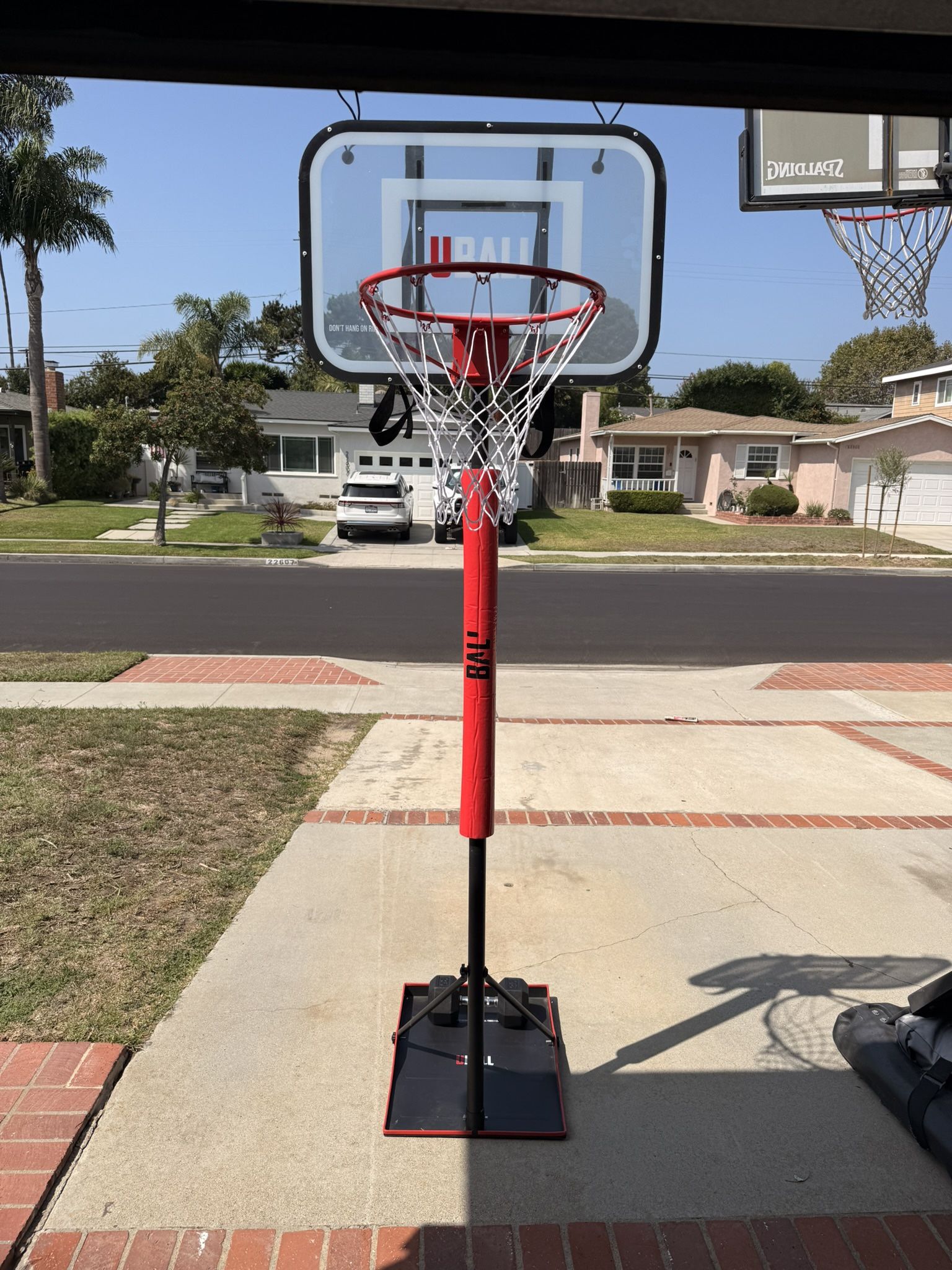 BASKETBALL HOOP FOR BEACH OR GRASS