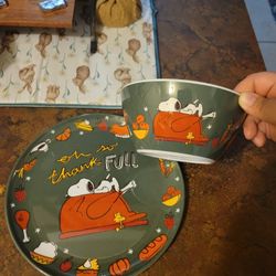 SNOOPY PLATE AND BOWL SET FOR SALE!