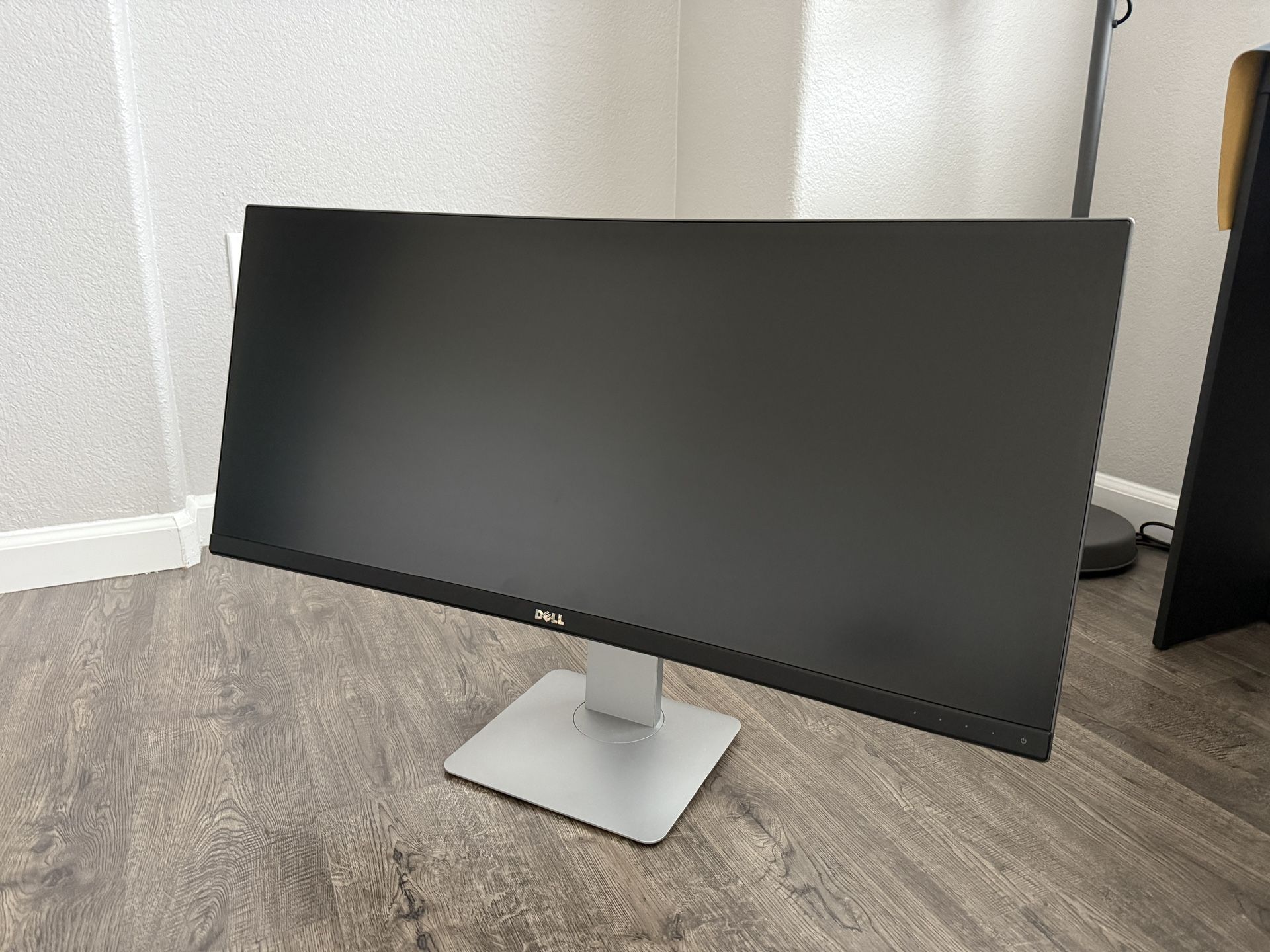 Dell 34” Ultrawide Monitor 3415w