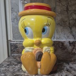 Vintage Tweety Bird Cookie Jar 
