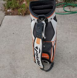 TaylorMade Golf Bag