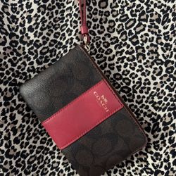 Coach wristlet wallet 