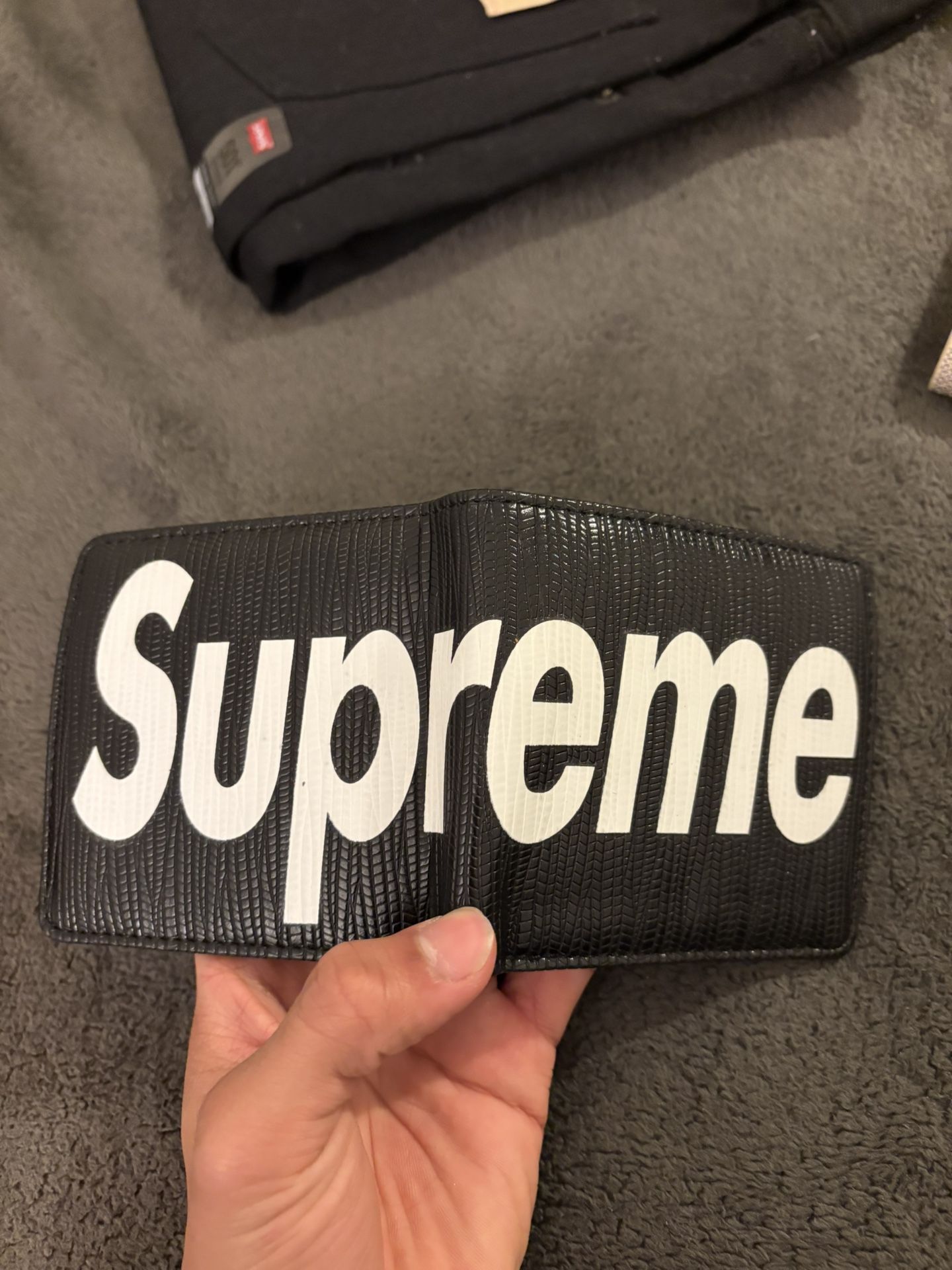 Supreme Wallet