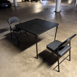 4x4 Folding Table With Two Chairs