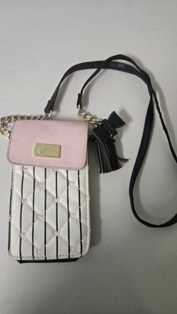 Bettsy Johnson purse