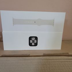 Apple Watch SE2 GPS + Cellular 40mm Starlight