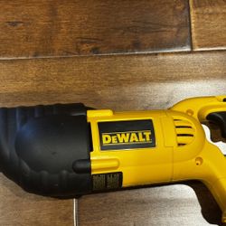 De Walt Saw 