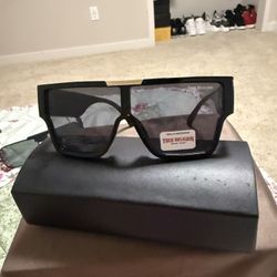 True Religion Men’s Sunglasses 
