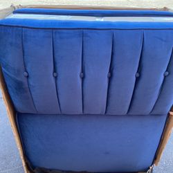 Perdue 81.5" Velvet Square Arm Convertible Sofa Chaffin D