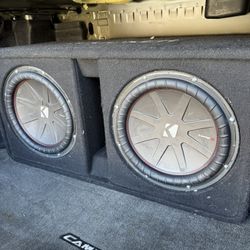 Kicker Comp R subwoofers 