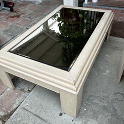 coffee tables 