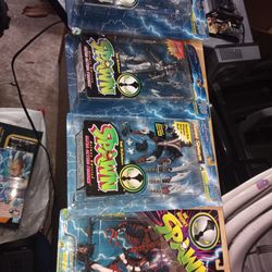Collectible Figurines 