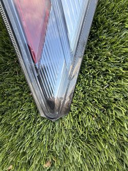 2013 Nissan maxima tail lights