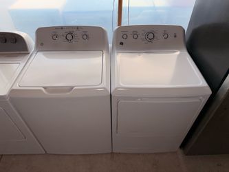 GE Commercial Washer and Dryer Set