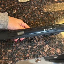 Remington Flat Iron