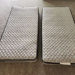 2 Twin  mattress