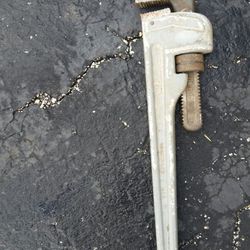24 inch rigid pipe wrench
