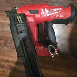 Milwaukee Framing Nailer
