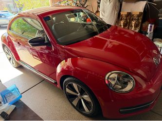 2012 VW Beetle Turbo. LOW MILES