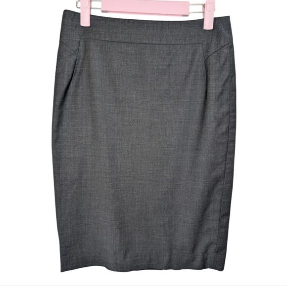 Ann Taylor Grey Pencil Skirt Office/Work Woman