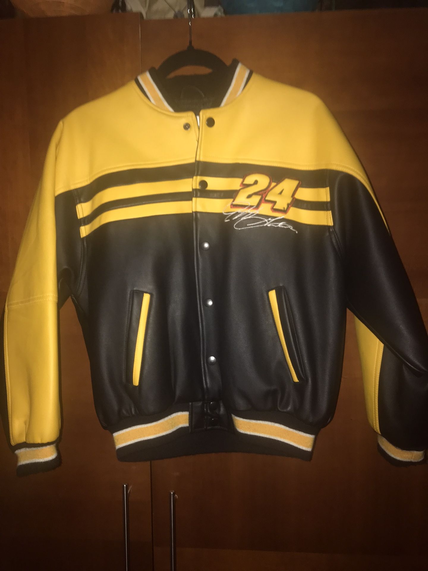 Boys Chase Authentics Jeff Gordon NASCAR Leather Jacket Size M 12/14