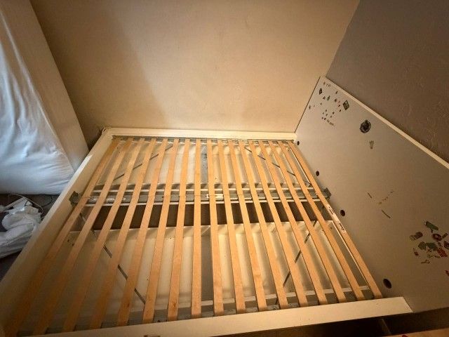 IKEA Queen Bed MALM
High bed frame/4 storage boxes, white/Luröy, Queen