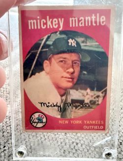 1959 Topps Mickey Mantle #10 Vintage Baseball Card – Estate Sale Find