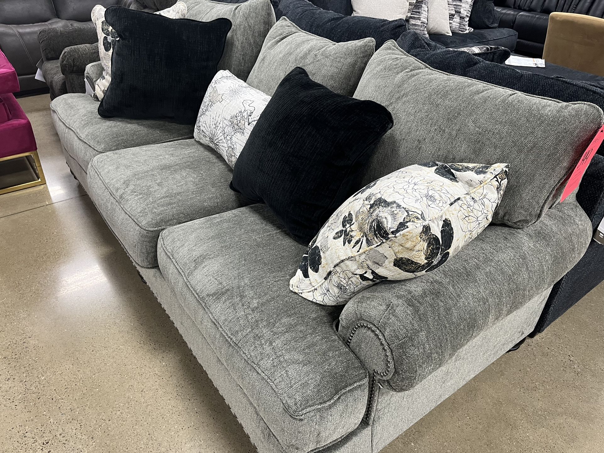 Ashley ”Sembler“ Sofa