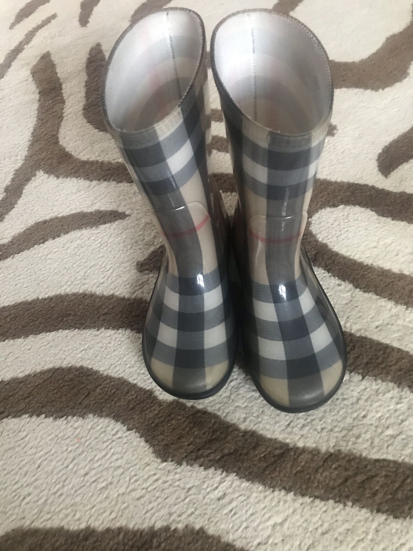 Kids Burberry rain boots size-13