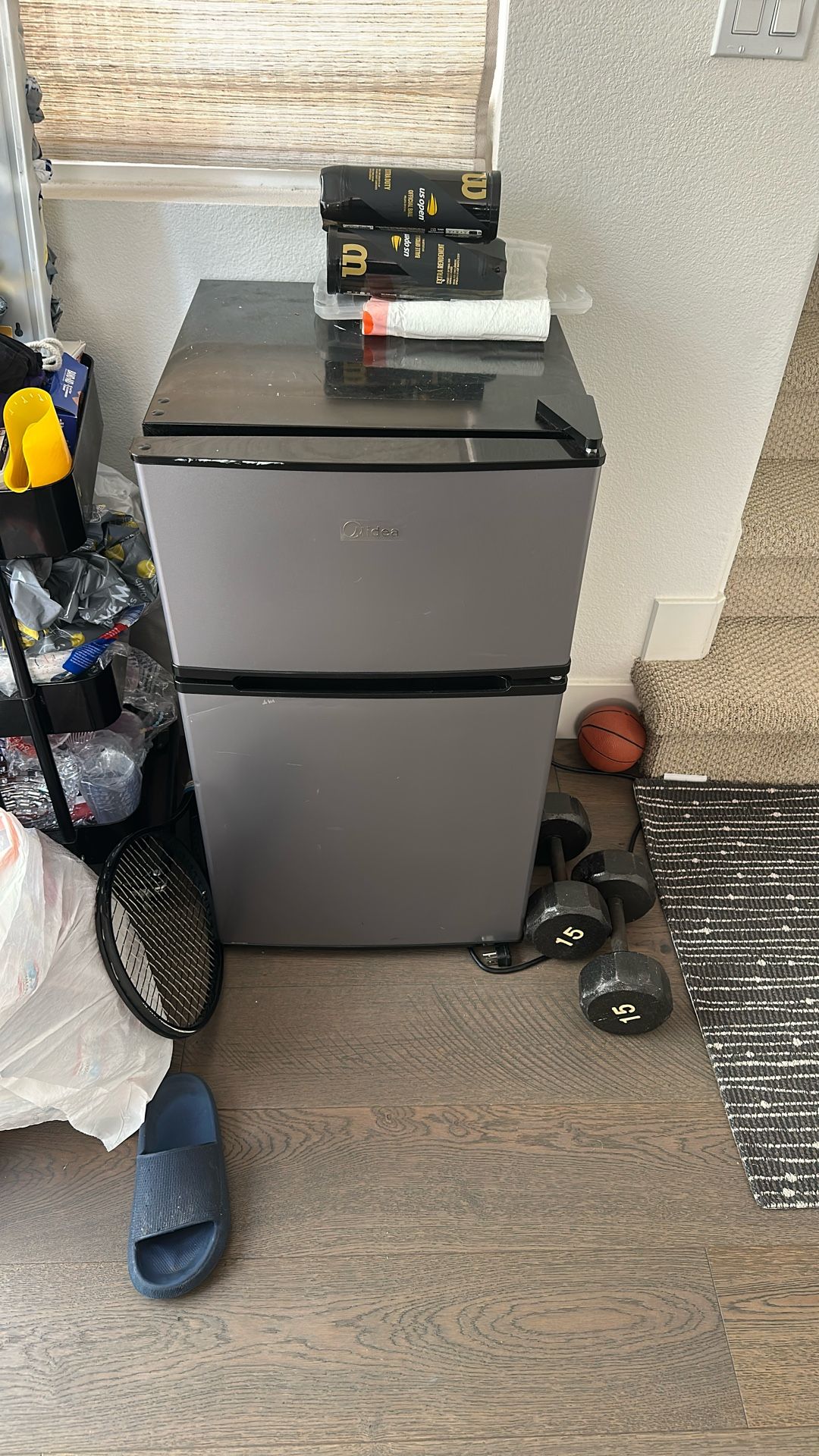Mini Fridge/freezer