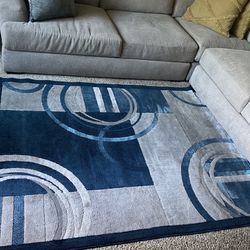 Rug , Tv Stand And Lamp