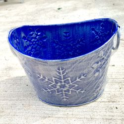 NEW Blue Metal Planting Ice Bucket
